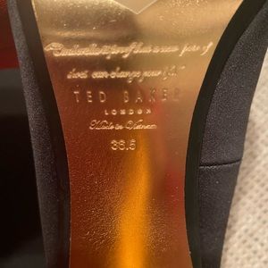 Ted baker RARE satin bow pumps